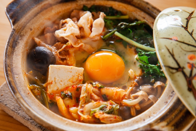 キムチ鍋のスープが足りない時、追加の方法は？